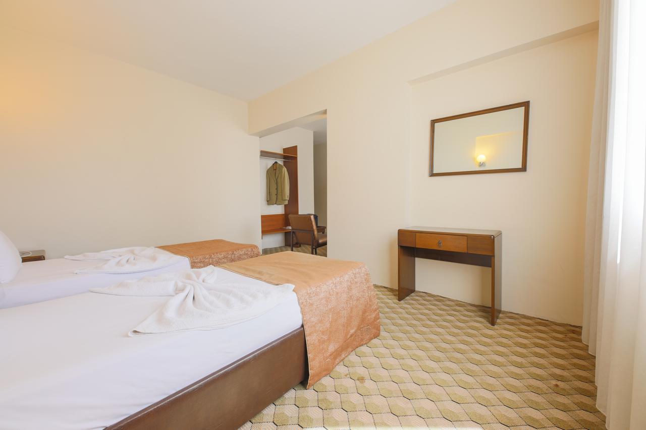 Hosta Otel Mersin (Mediterranean) Exterior foto